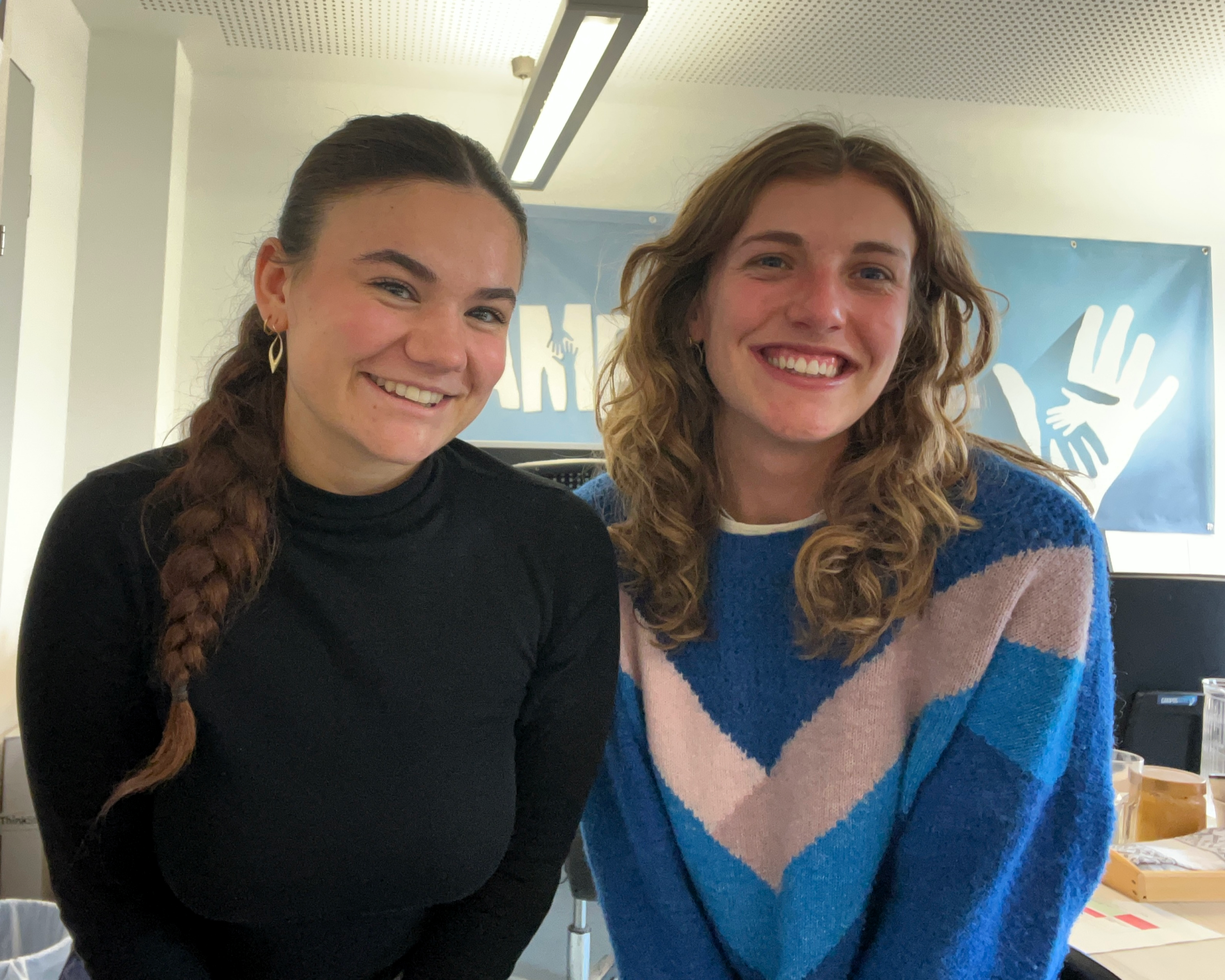 Judith und Ida starten als Semesterpraktikantinnen